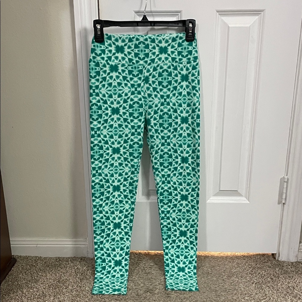 LuLaRoe St Patty’s Day Patterned Leggings